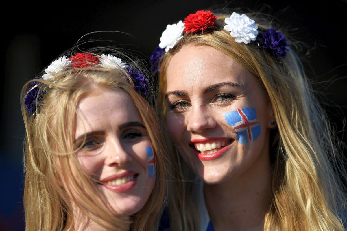Islanda - România, fără cele mai sexy fane din Europa