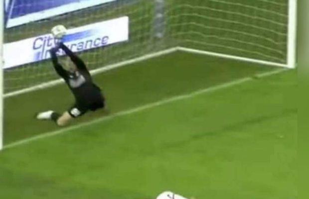 FOTO La 4 zile după derby, PCH a găsit o altă presupusă eroare a lui Radu Petrescu: „Le-au scos mingea din poartă, ca pe vremea lui «Ceașcă» și Valentin”