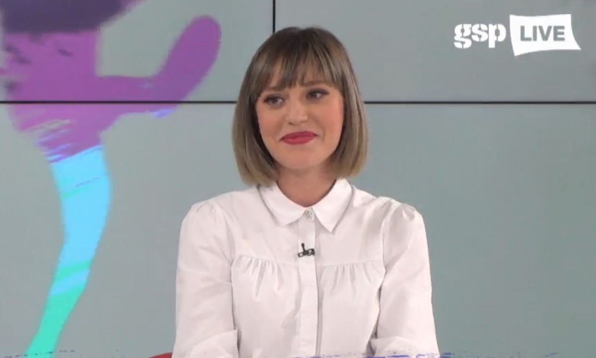 Prezentă pe Arena Națională » Prezentatoarea TV nu a ratat România - Belarus: „Îmi place Edi Iordănescu”