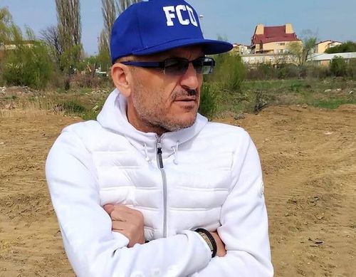 Adrian Mititelu, finanțatorul celor de la FCU Craiova, este acuzat de soacra Elene Petcu că refuză să plătescă despăgubiri în cuantum de 40.000 de euro, pentru pagubele pe care le-ar fi produs la un hotel.