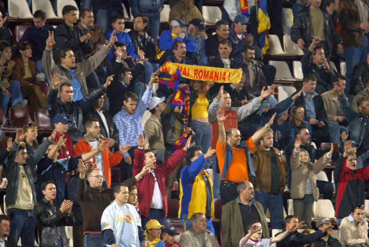 La 17 ani după ce umileam Germania în Giulești, un titular de atunci admite: „Nu ne-a ajutat cu nimic! Rezultatul trebuia să ducă spre o calificare”