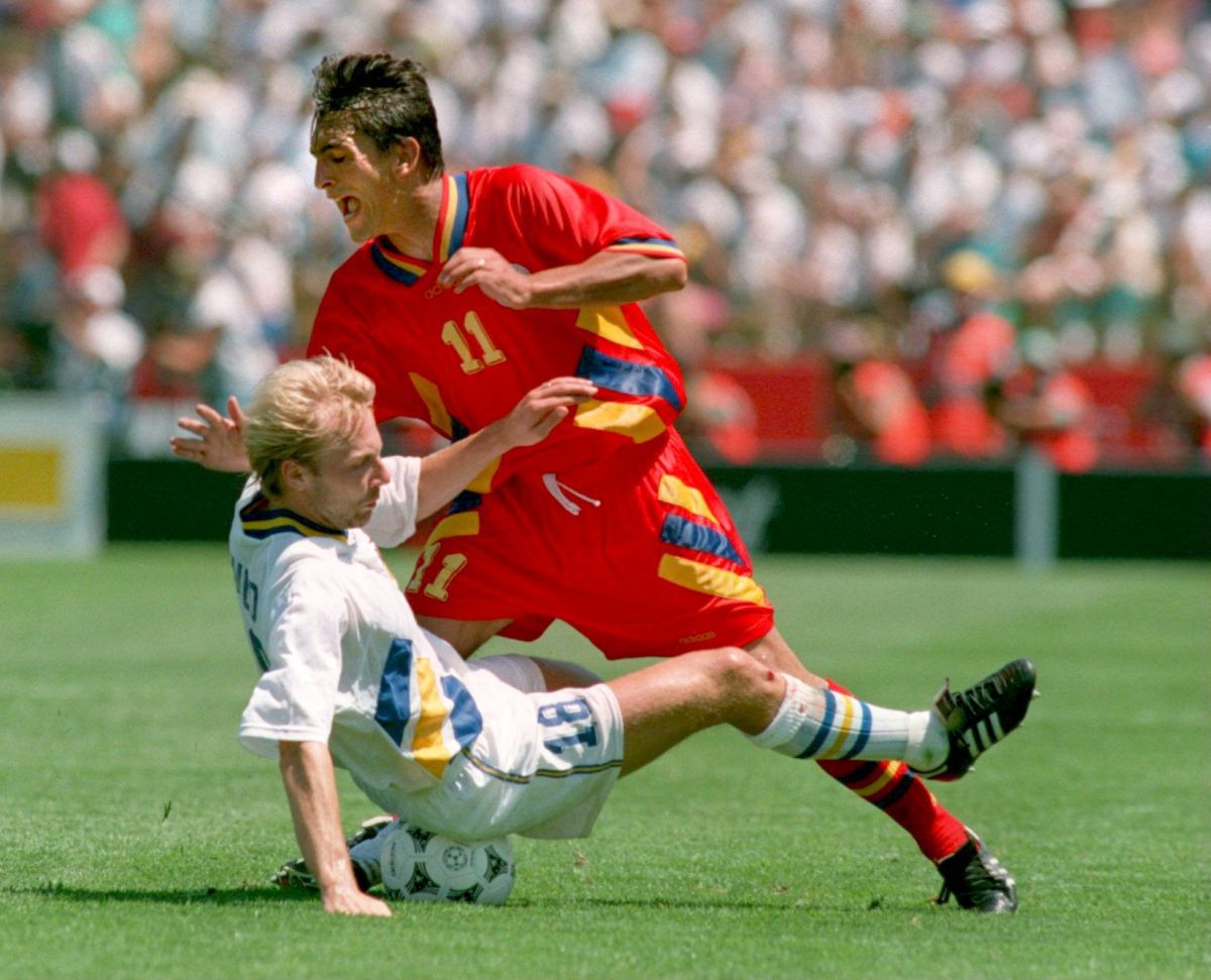 Bobonete l-a întrebat pe Hagi „Cine a fost idolul femeilor, în Generația de Aur?” - Ilie Dumitrescu