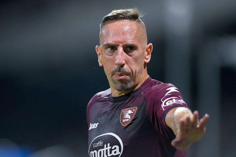 Legendarul Franck Ribery se retrage