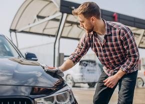 5 produse pentru curățarea eficientă a mașinii