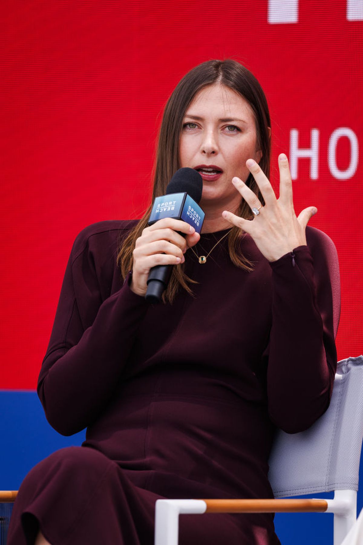 Maria Sharapova, apariție de lux la Marele Premiu din Monaco » L-a „eclipsat” pe Max Vertstappen și a întors toate privirile pe circuit