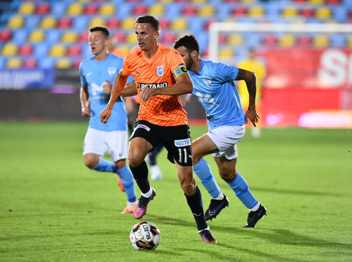 Furie dezlănțuită după Voluntari - Universitatea Craiova: „Nu înțeleg care e chestia! Aveam o primă, voiam să o duc familiei” + conflict la vestiare