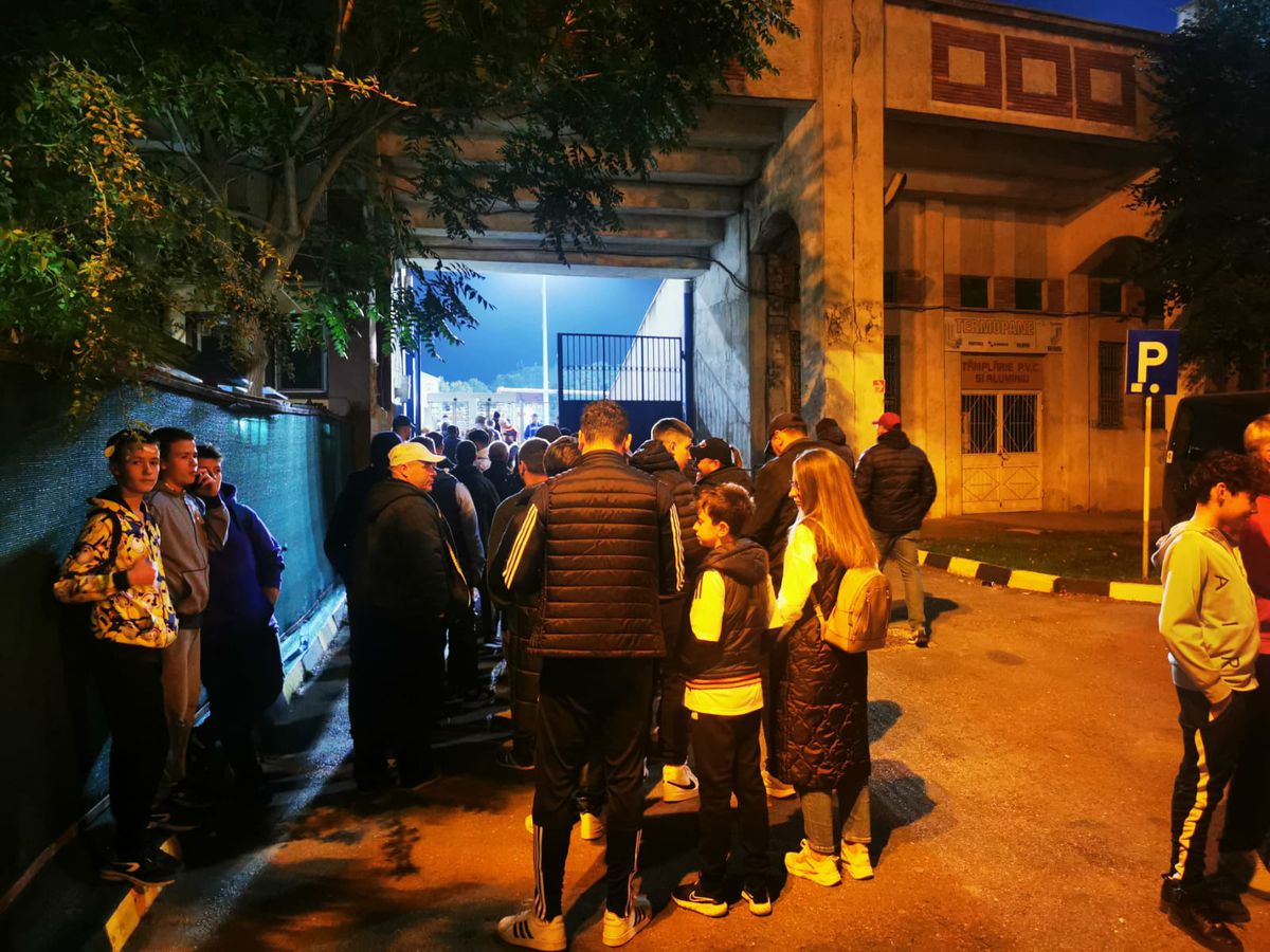 Ilie Dumitrescu a numit „omul meciului” în FC Botoșani - FCSB: „Inteligent, cu tehnică superioară!”