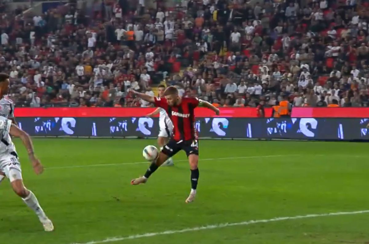 Alex Maxim, prima reacție după ce a marcat în ultimul minut: „Sper ca Beșiktaș să ia campionatul”