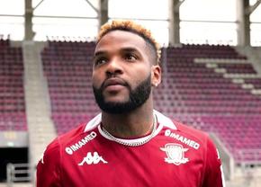 Situația se complică: Rapid are litigiu la FIFA! Ce spune Moldovan despre Boupendza și N'Jie: „Asta sperăm”