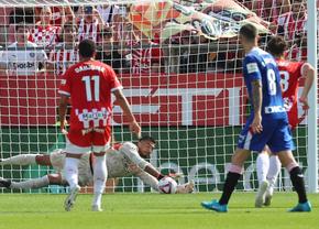 Scenariu incredibil la meciul din La Liga » Portarul a apărat 3 penalty-uri, iar echipa sa a câștigat în prelungiri după o altă lovitură de pedeapsă