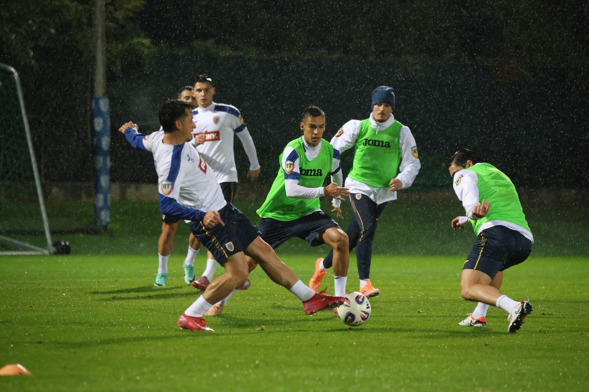 Imagini de la antrenamentul naționalei 7 octombrie