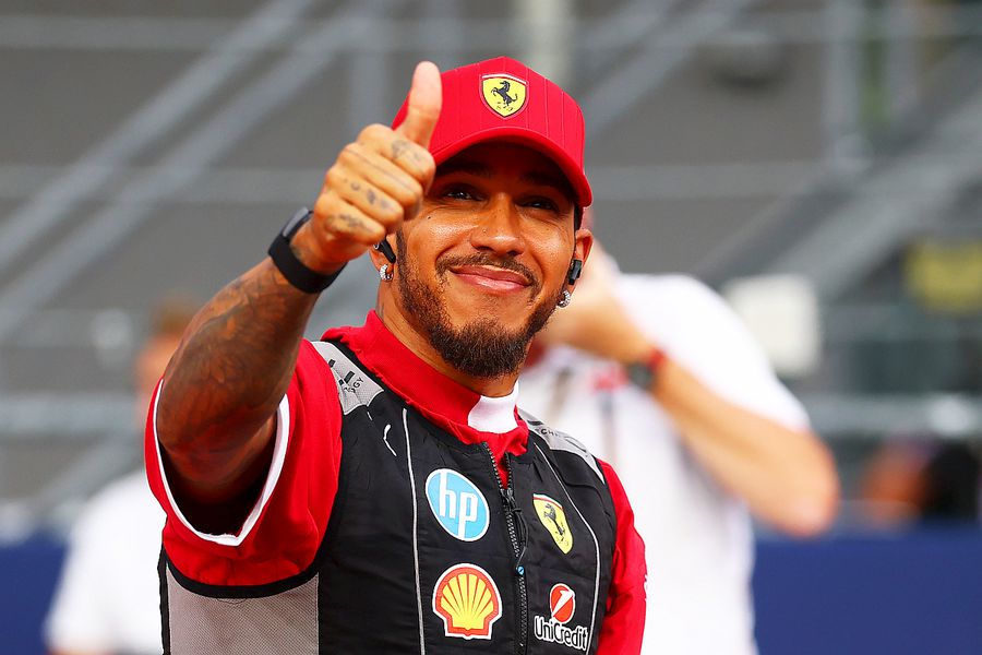 Lewis Hamilton i-a avertizat pe piloții McLaren: „Verstappen le va fura titlul dacă ei nu fac același lucru ca el”