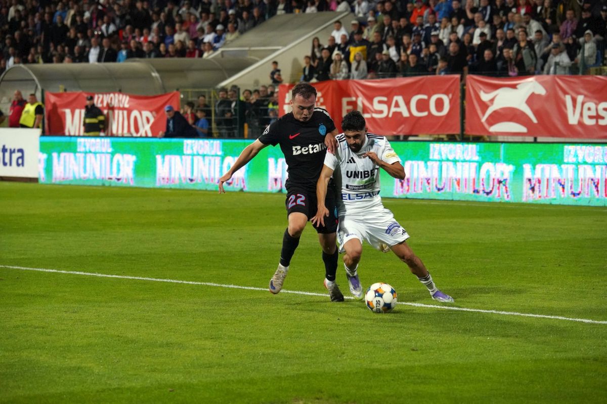 Are cele mai multe contribuții de gol în acest sezon din Superliga și îi atrage atenția lui Lucescu: „Probabil mă va convoca”