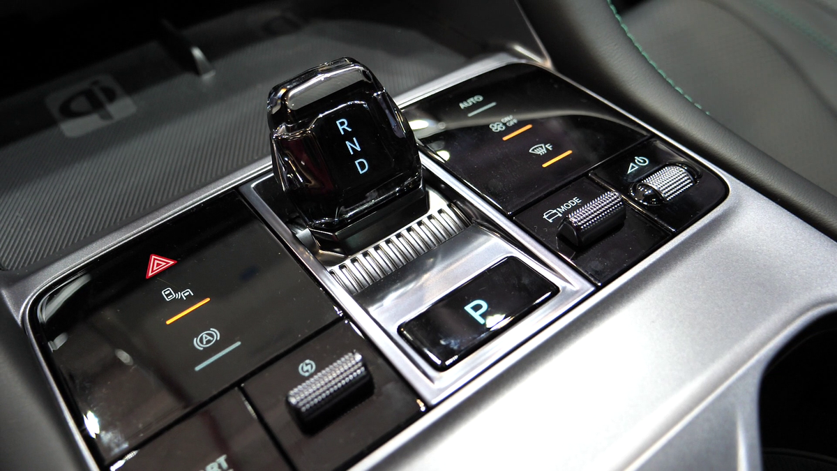 Deschidere Salonul Auto București