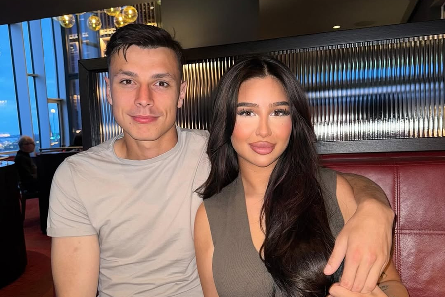 Anel Ahmedhodzic și soția sa, Marijana. Foto: Instagram Și-a anunțat retragerea de la națională dintr-un motiv incredibil: „Cel mai greu mi-a fost când tatăl meu a spus: «Nu mai este fiul meu, soția lui se ocupă cu magia neagră»”