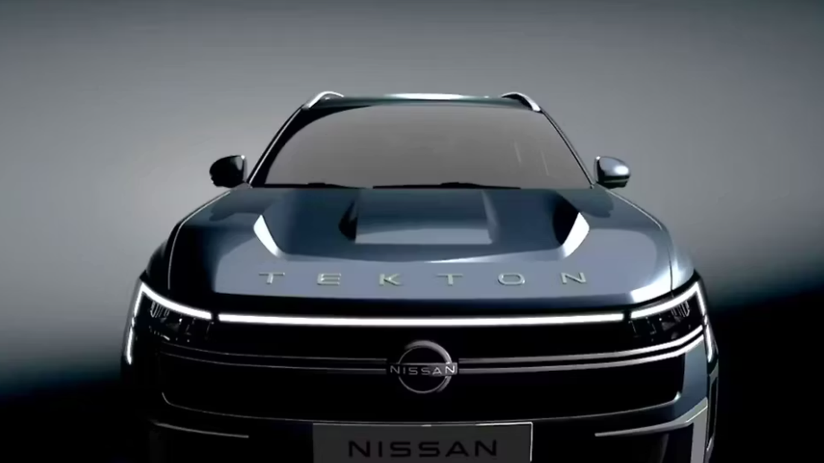 Japonezii au lansat azi noua mașină „copiată după Dacia”: „E doar o versiune rebranduită”