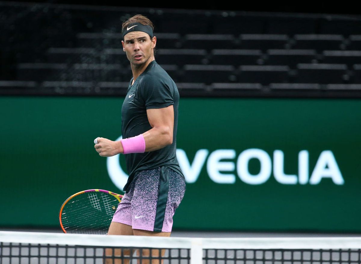 VIDEO+FOTO Rafael Nadal, fără reacție în fața lui Alexander Zverev! Neamțul joacă finala de la Paris, cu Medvedev