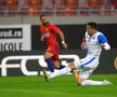 Vali Crețu (roșu), în FCSB - FC Botoșani 4-1