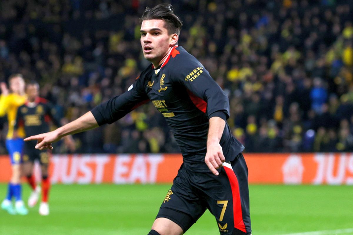 Ianis Hagi, analizat de o legendă: „Dacă avea și viteză, atunci n-ar mai fi purtat tricoul lui Rangers. Chiar îmi pare rău de el”