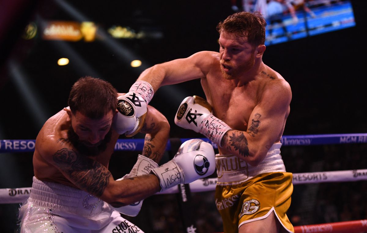 Canelo Alvarez - Caleb Plant