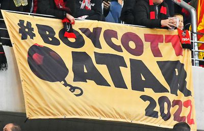 Spionaj! Personalități care au protestat împotriva Qatarului urmărite cu ajutorul foștilor agenți de informații britanici!