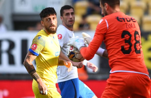 A jucat la FCSB, la Craiova, acum e „lup galben”: „E mai mare presiune, dar mie îmi place să joc așa”