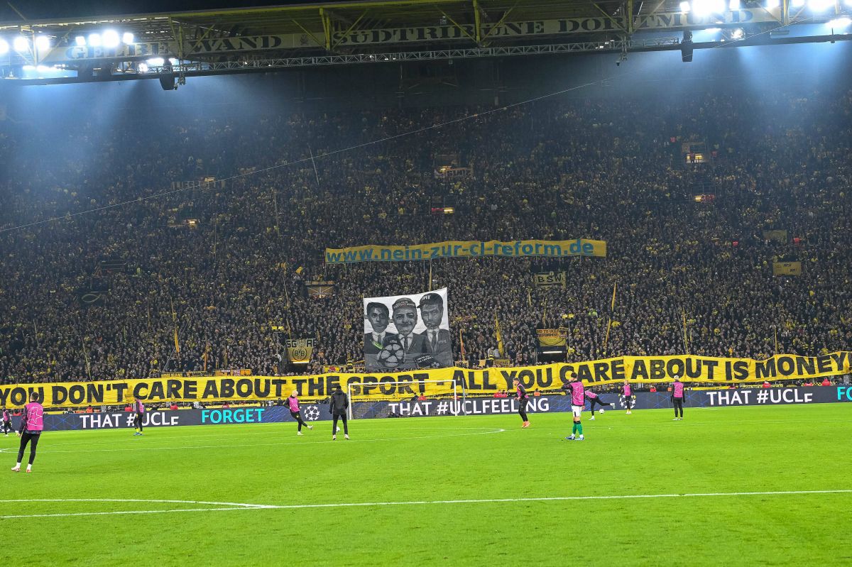 Fanii Borussiei Dortmund, atac la adresa UEFA și a conducerii lui Newcastle: „Nu vă interesează sportul, vă pasă doar de bani!”