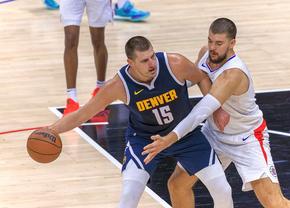Nikola Jokic, prestație istorică în NBA! L-a depășit pe LeBron James și e al patrulea all-time