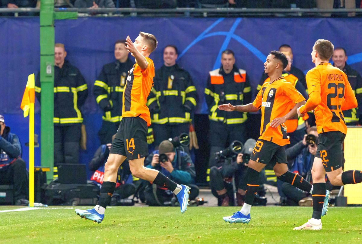 I-a dat gol Barcelonei în UCL și a celebrat enervându-i pe fanii catalanilor » Acum 4 luni, juca împotriva României