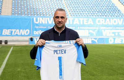 Cine a ieșit cel mai bine din numirea lui Ivaylo Petev la Craiova și cine a ieșit cel mai prost