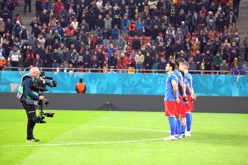 Minut de reculegere înainte de FCSB - Midtjylland // foto: Ionuț Iordache (GSP)