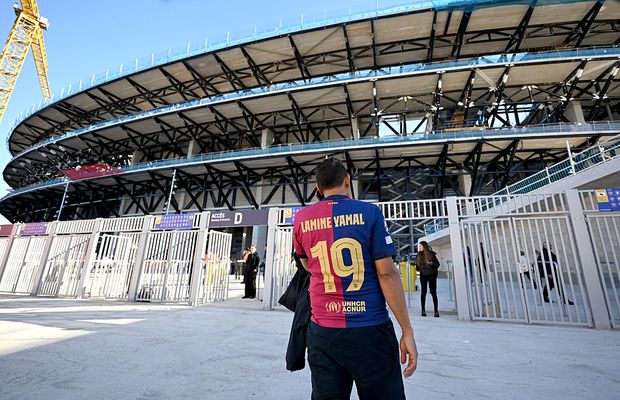 Barcelona a revenit pe Camp Nou după 894 de zile! 23.000 de fani la antrenament, imagini senzaționale