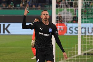 Romanchuk, emoționat până la lacrimi după ce i-a adus Craiovei prima victorie în Conference League: „Este o perioadă grea pentru noi”