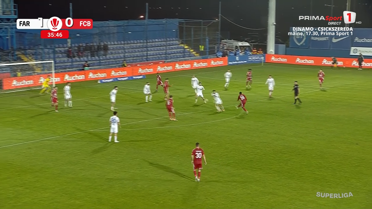 Revenit după 3 etape de suspendare, Istvan Kovacs a comis-o grav! A văzut fix pe dos două faze-cheie și VAR l-a salvat