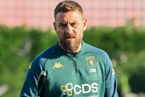 Genoa și-a prezentat noul antrenor » Primele cuvinte adresate de Daniele De Rossi proprietarului Dan Șucu