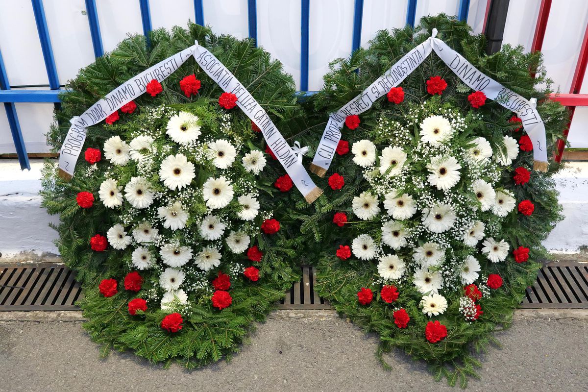 Sicriul lui Emeric Ienei, depus la stadionul din Oradea