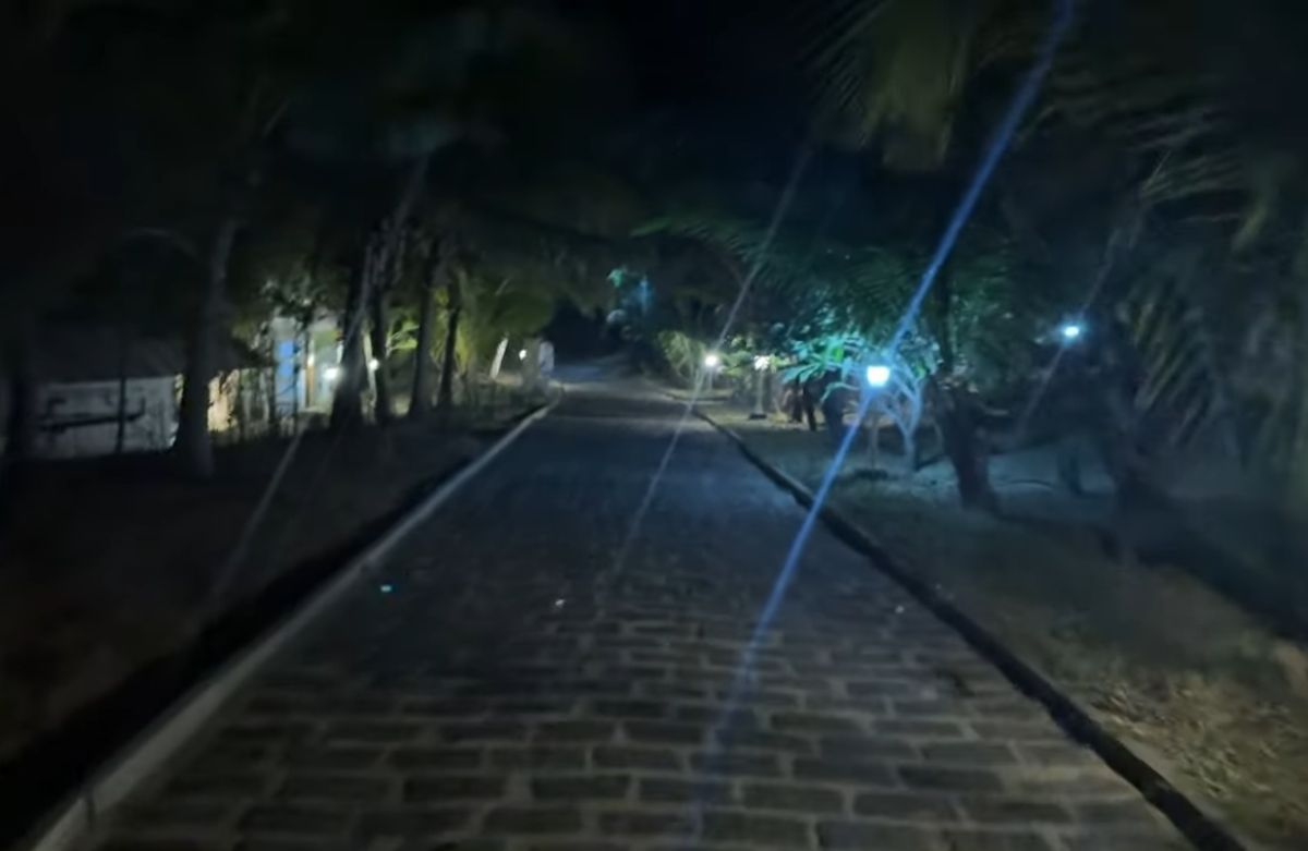 L-a găsit pe controversatul Radu Mazăre: lucra la construcția unui teren pentru un sport inedit! Imaginile postate de un celebru vlogger român