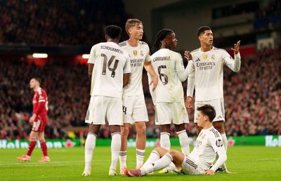 „Ruptură la Real Madrid” » Dezvăluiri incendiare din vestiarul „galacticilor”: 5 superstaruri sunt împotriva lui Xabi Alonso