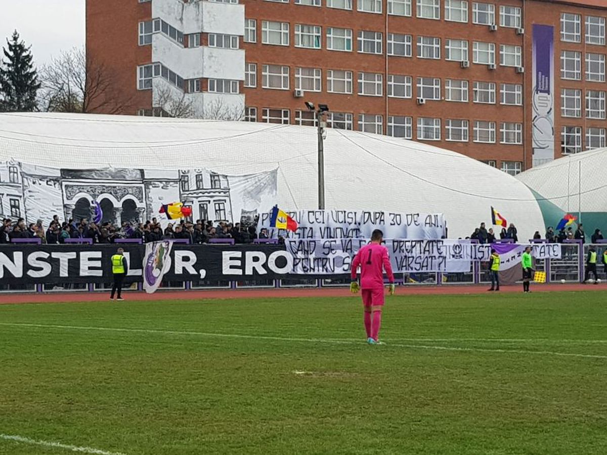 LIGA 2, etapa #21 // UTA a făcut scor cu Petrolul » U Cluj n-a convins nici la Târgu Jiu. Clasamentul actualizat