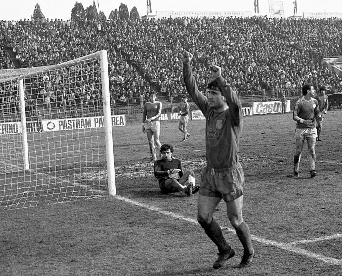 RETRO GSP. 32 de ani de când Victoria se califica în primăvara europeană. Ce prime gigantice au încasat elevii lui Halagian?