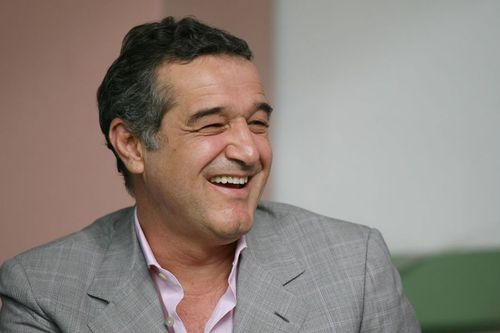 Gigi Becali, patronul lui FCSB, ar putea investi în handbal, mai exact la CSM București, club aflat într-un impas financiar