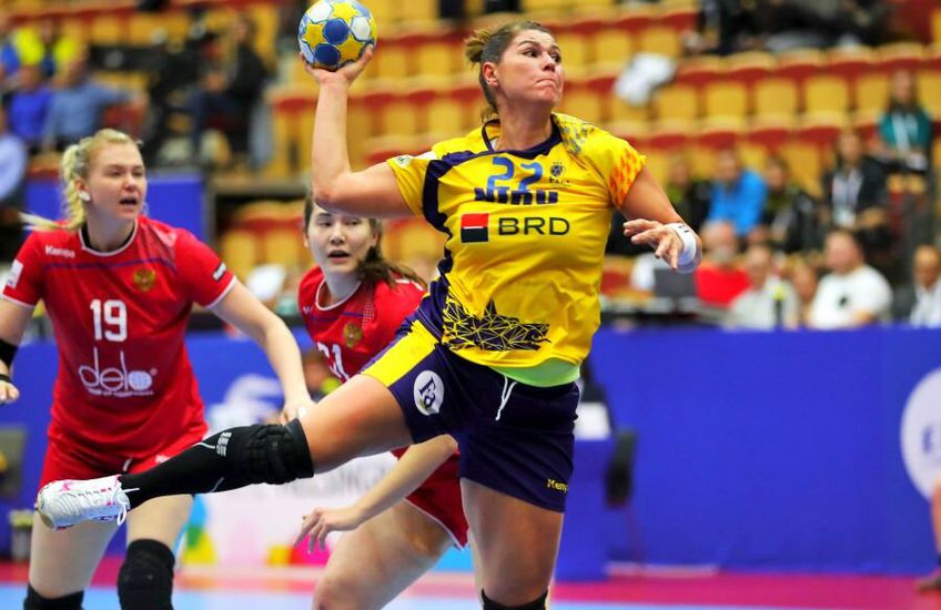 România înfruntă astăzi Norvegia, în grupa D a Campionatului European de handbal feminin. Oana Manea (35 de ani), fostul pivot al naționalei, a fost plăcut surprinsă de evoluțiile Cristinei Laslo (24 de ani).