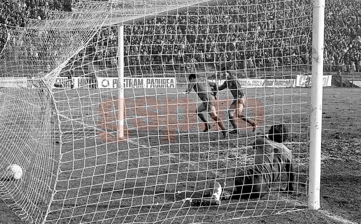 Retro GSP: Ziua în care Steaua și Dinamo și-au snopit în bătaie adversarele