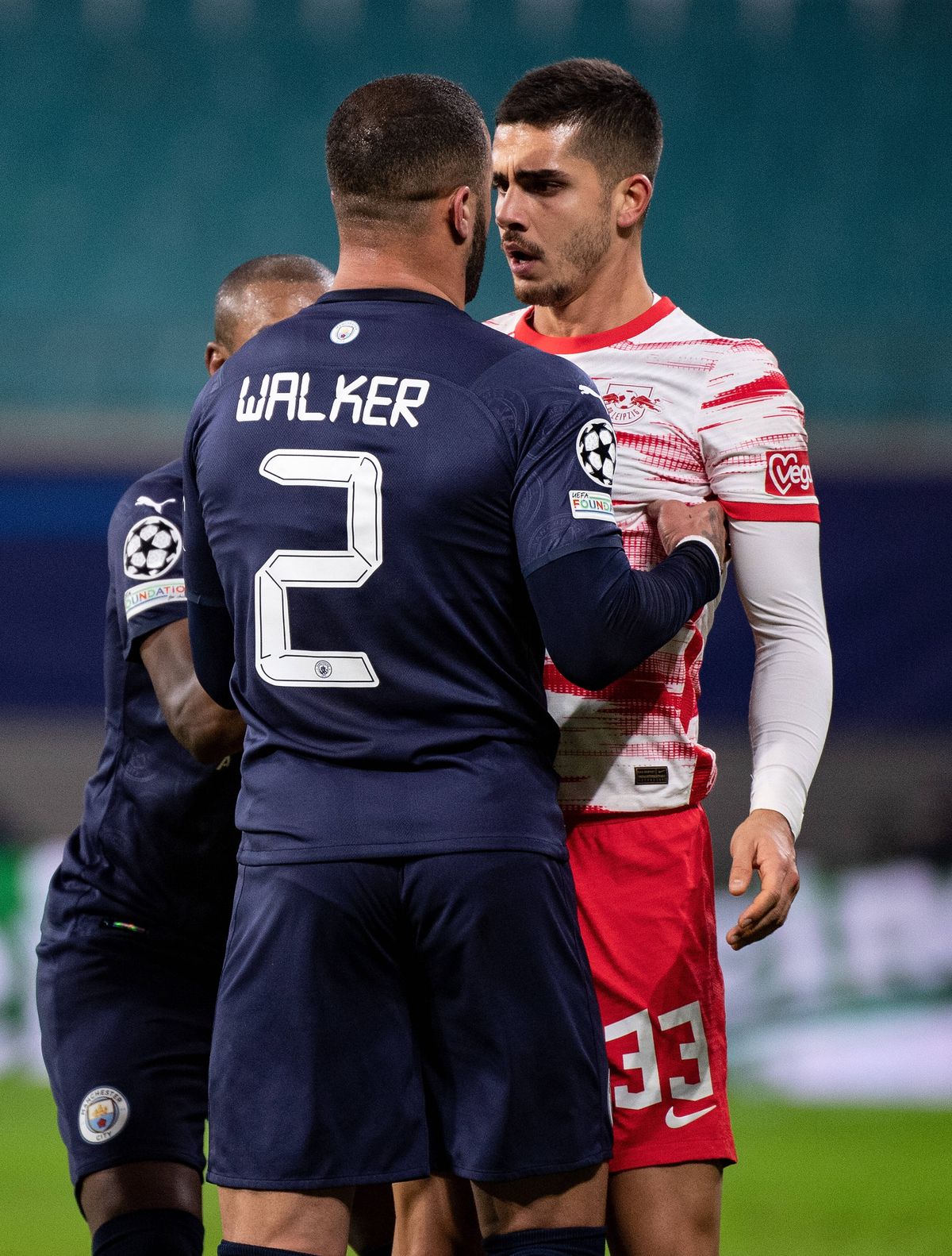 Kyle Walker, fault grosolan în Leipzig - Manchester City » Intrarea pentru care a văzut direct „roșu”!