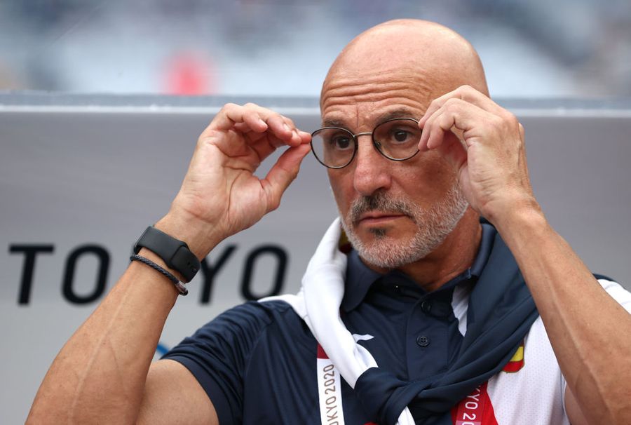 Luis de la Fuente, favorit să devină selecționer al Spaniei Spaniolii de la Marca anunță înlocuitorul lui Luis Enrique » România ar scăpa de un pericol înainte de Euro 2023