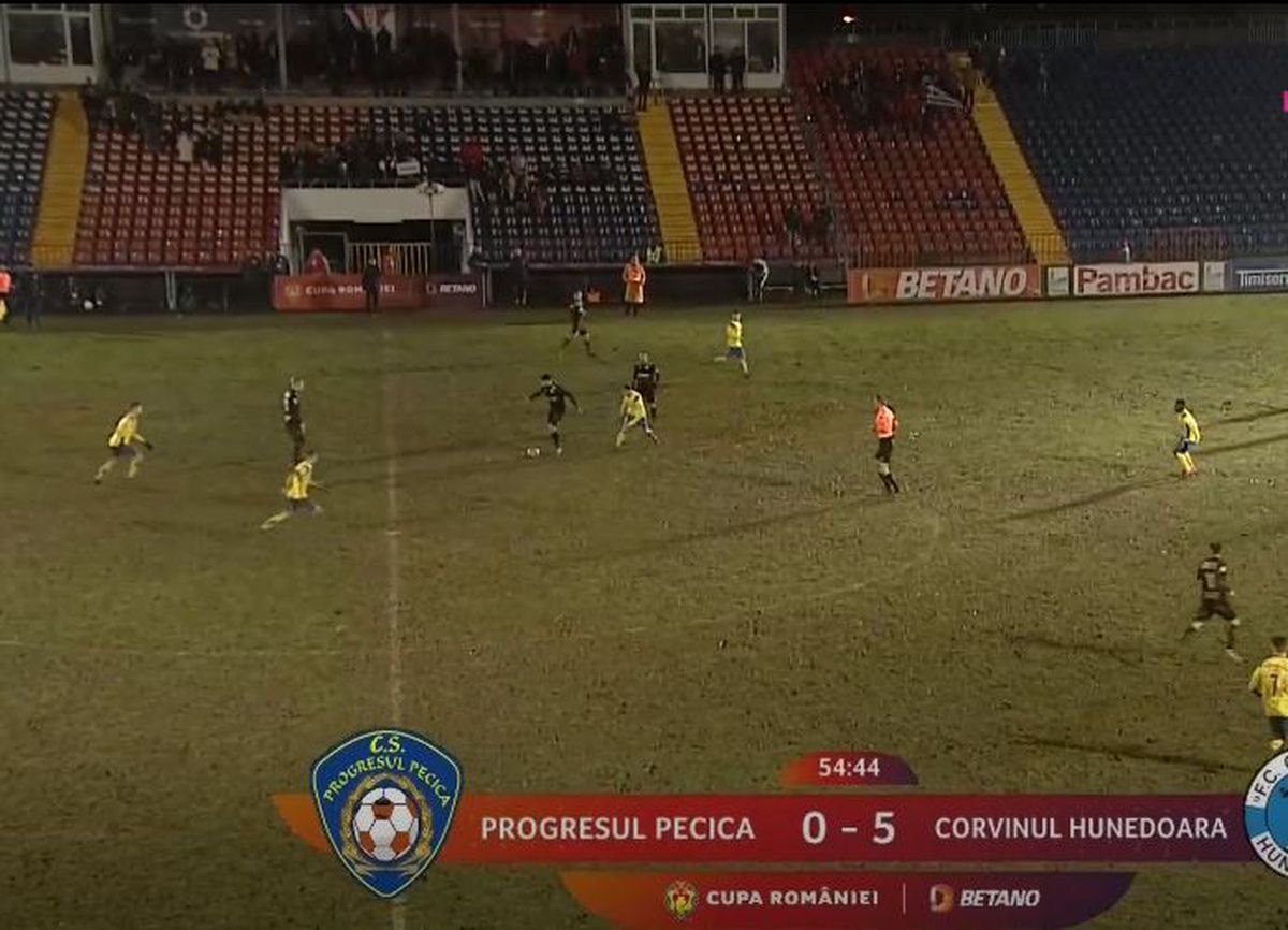 Corvinul Hunedoara, victorie în mocirlă împotriva Progresului Pecica