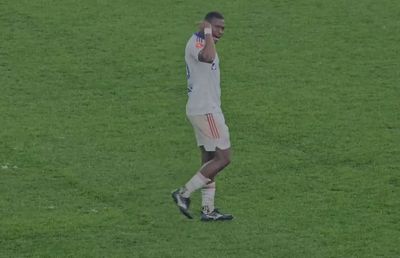 Momente oribile la Dinamo - Oțelul: Francois Yabre, victima rasismului » Cum a reacționat fundașul ivorian