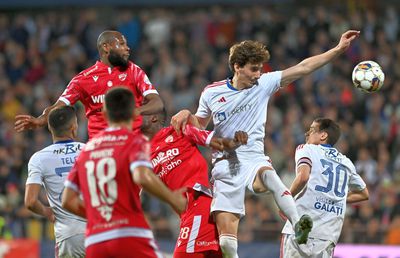 Cel mai curtat fotbalist din Superliga a ales dintre FCSB, Dinamo și Rapid