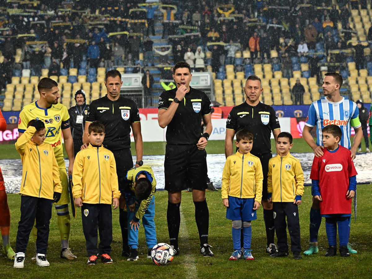 Sorin Cârțu, declarația serii după meciul jucat printre bălți la Ploiești: „Ne-am uitat slipul acasă” + Înțepătură pentru fostul jucător al Craiovei: „Atunci jucam pe milioane”