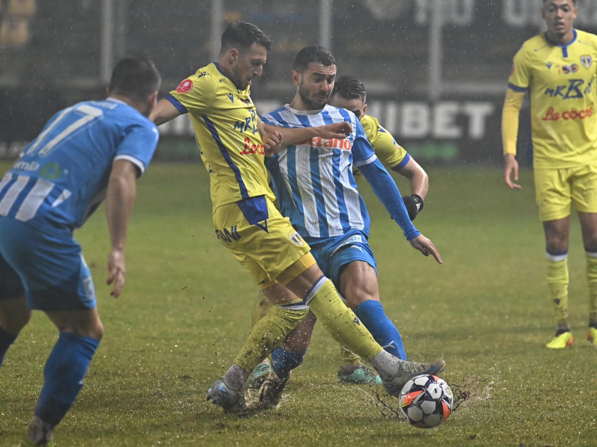 Constantin Gâlcă a răbufnit după remiza cu Petrolul: „Ăsta nu e fotbal pentru mine” + Jucătorul pe care riscă să îl piardă: „Are un hematom”